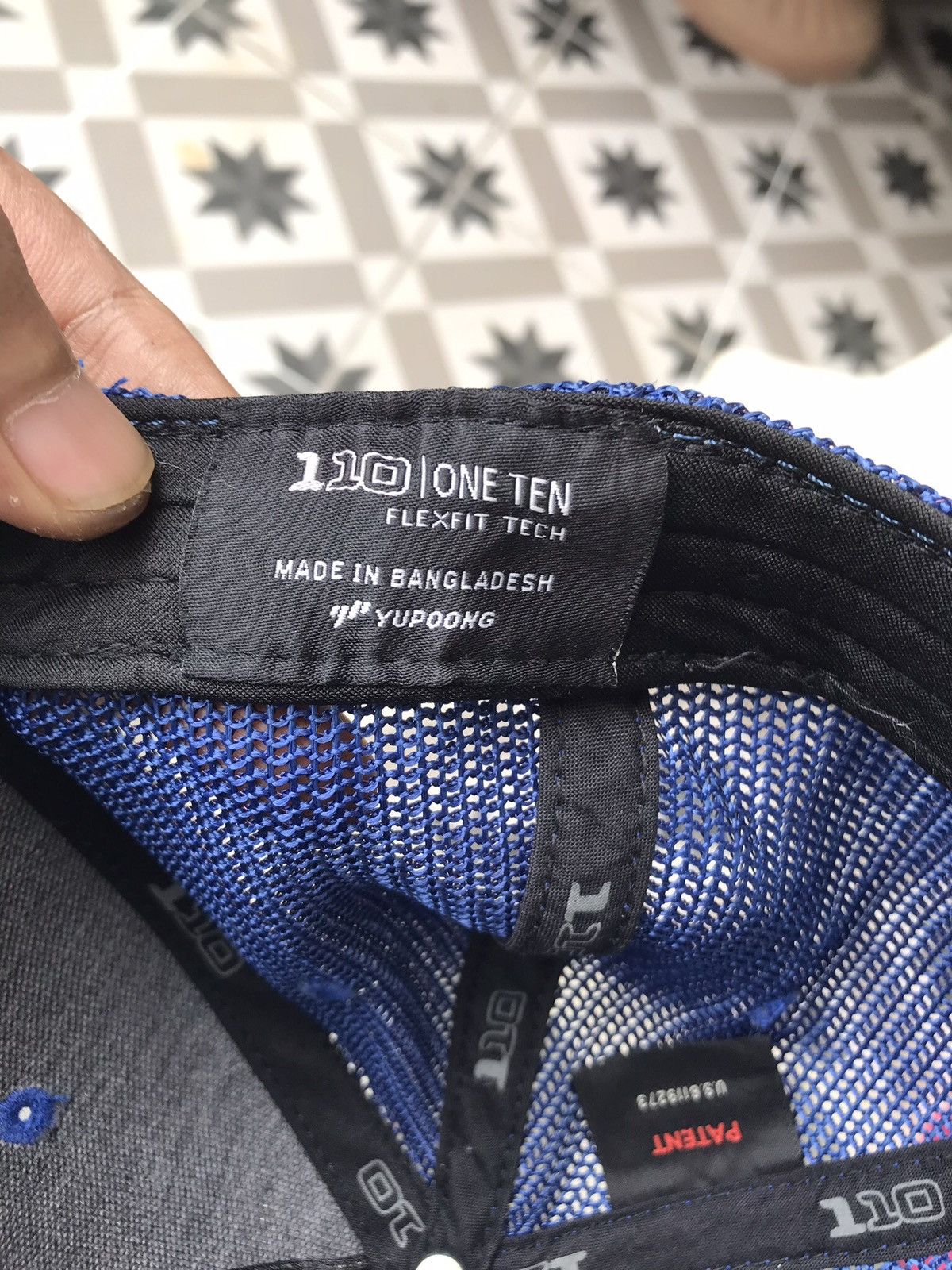 Arc'teryx × Vintage × Yupong VINTAGE ARC’TERYX TRUCKER CAP HAT BY YUPOONG Size ONE SIZE - 9 Thumbnail