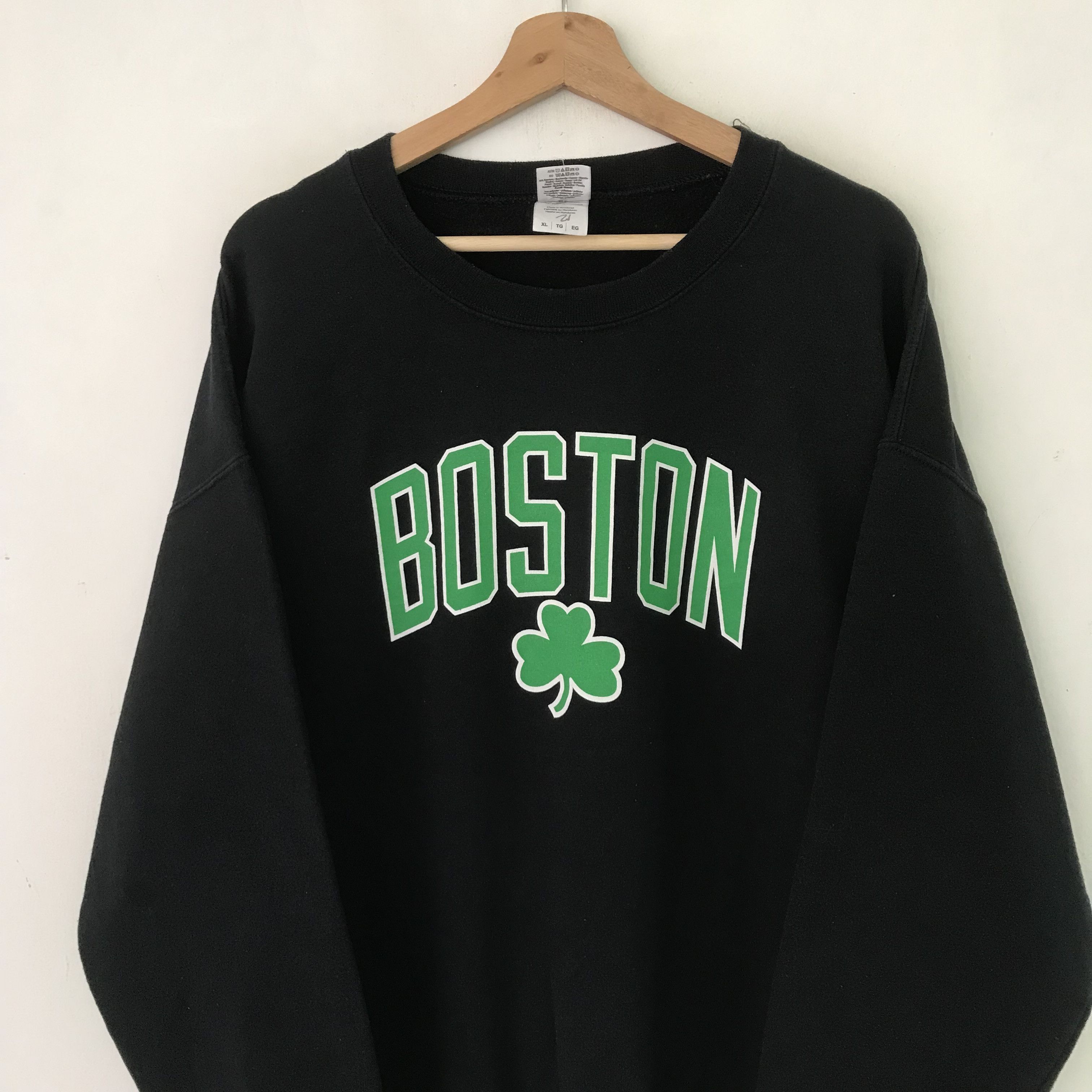 Boston Traders Vintage Y2K Boston Black Sweatshirt - 125 Size US XL / EU 56 / 4 - 5 Thumbnail