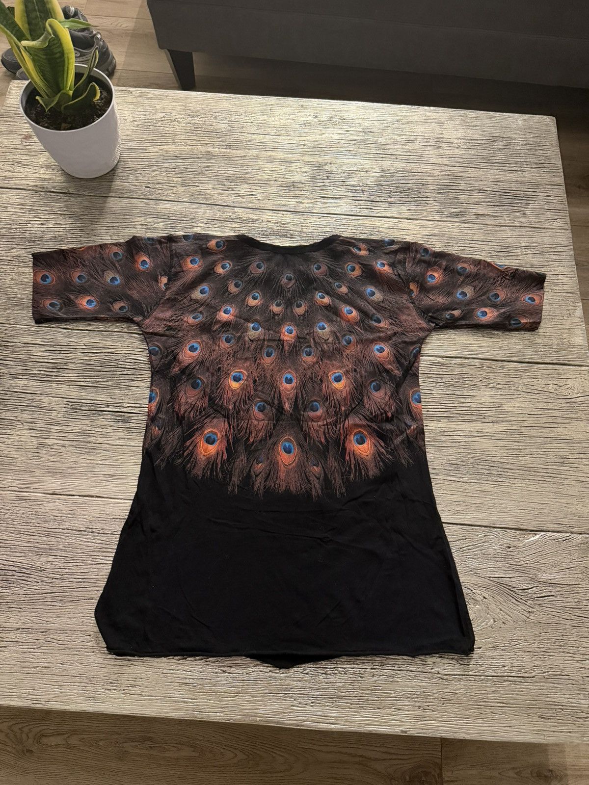 Givenchy GRAIL Authentic Givenchy 2011 Peacock Fawn Cross T-Shirt XS Size US S / EU 44-46 / 1 - 3 Thumbnail