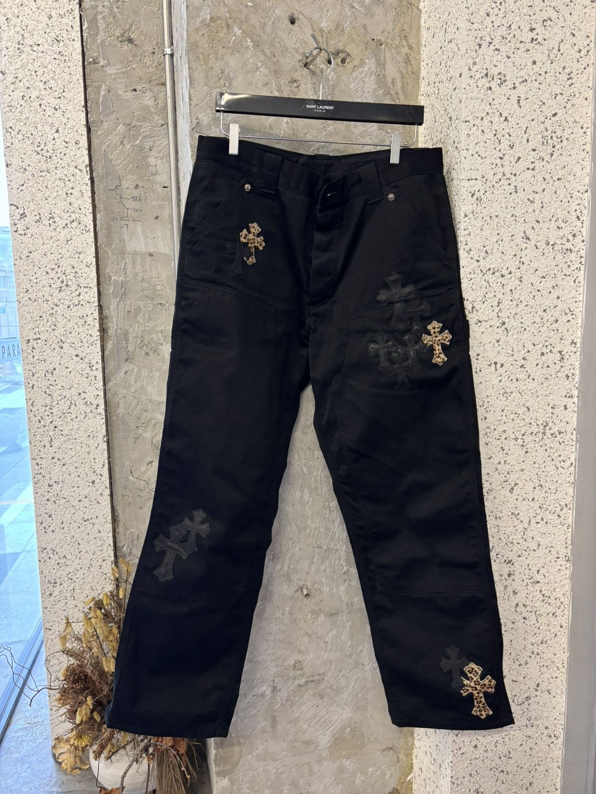 Chrome Hearts Chrome hearts chino Pants leopard patches Size US 34 / EU 50 - 1 Thumbnail