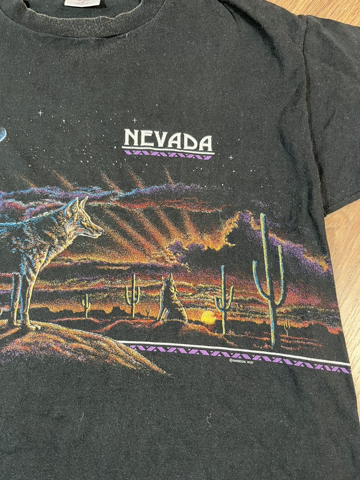 Vintage Vintage 90s Nevada T Shirt Wolf Size US XL / EU 56 / 4 - 3 Thumbnail