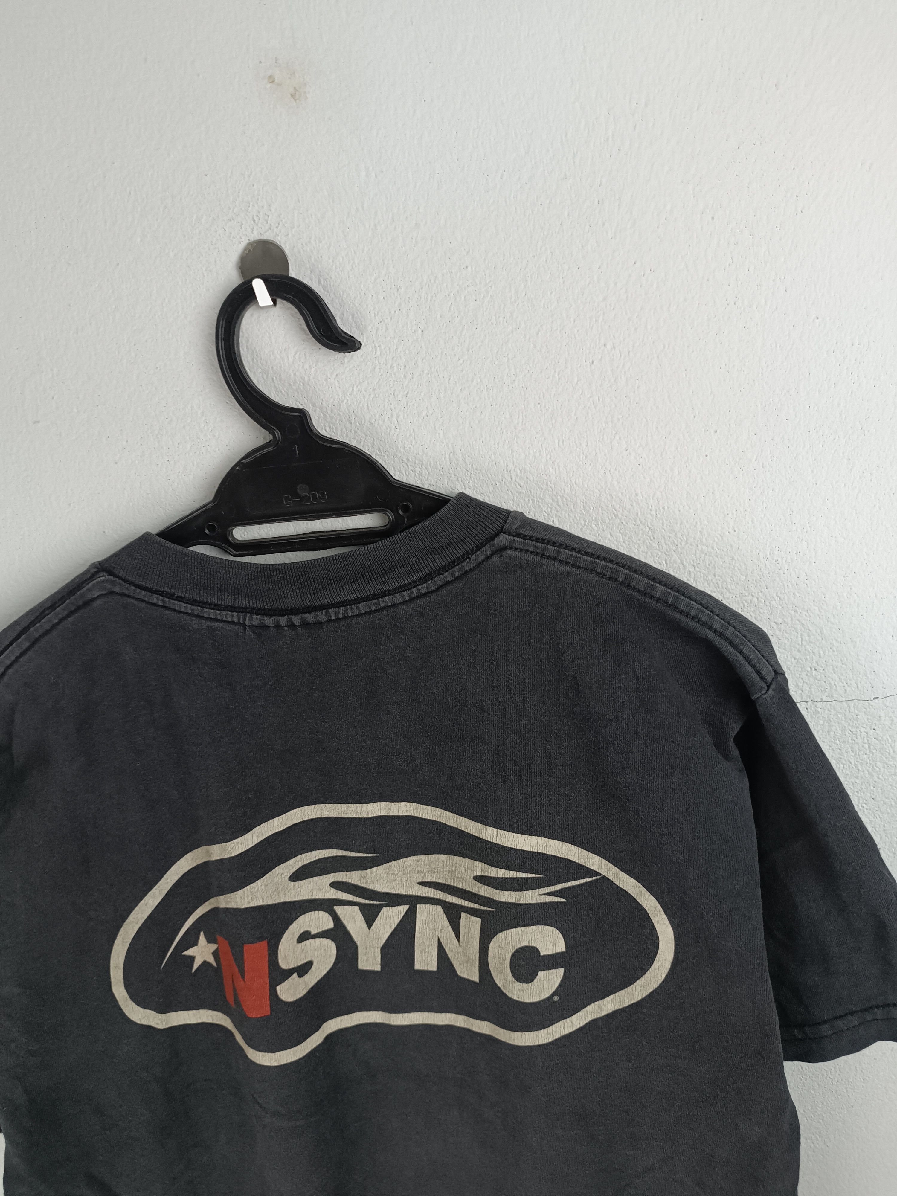 Band Tees VINTAGE '99 NSYNC FADED TEE VERY RARE backstreet otown spice Size US M / EU 48-50 / 2 - 17 Thumbnail