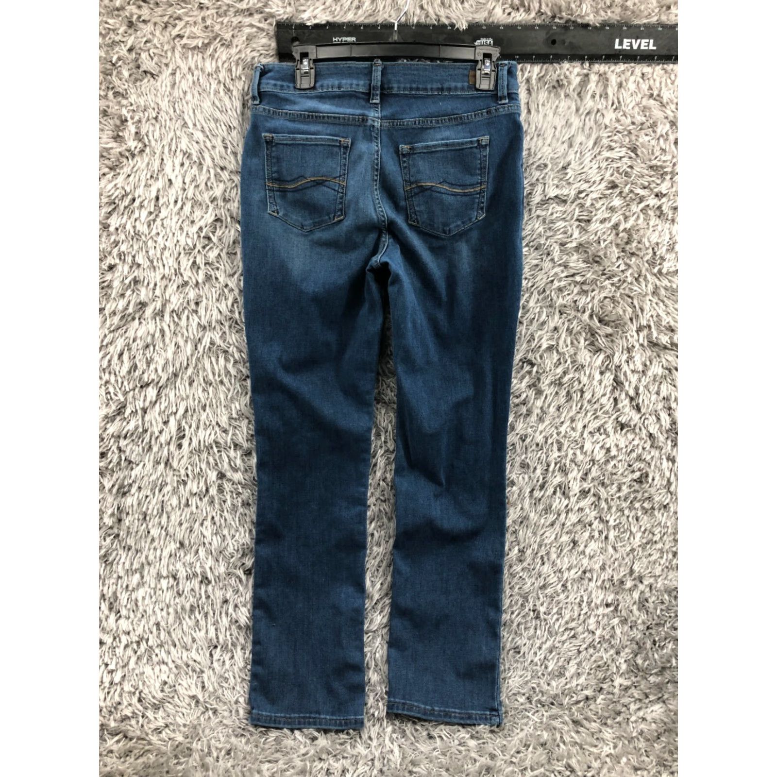 Lee Lee Regular Straight Jeans Womens Medium Wash Blue 12 Regular 5-Pocket Denim Belt Loops Inseam 30 Size 34" / US 12 / IT 48 - 5 Thumbnail