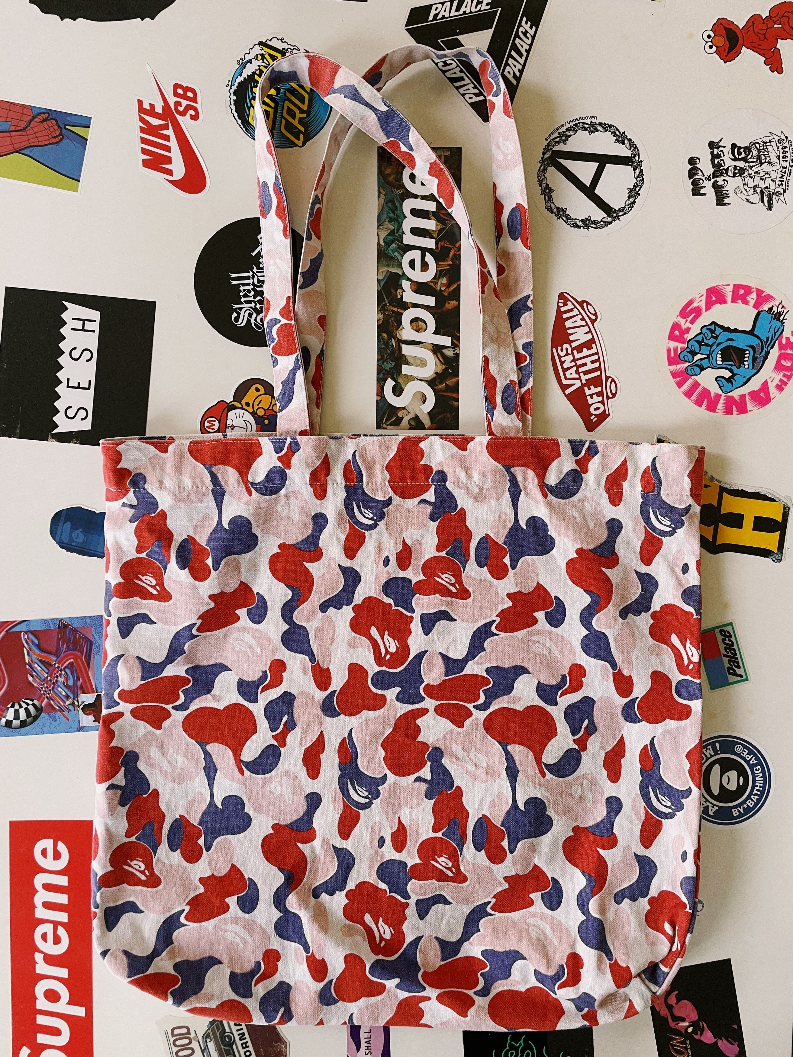 Bape Vintage Y2K Bape A Bathing Ape Cherie Camo Tote Bag Size ONE SIZE - 2 Thumbnail