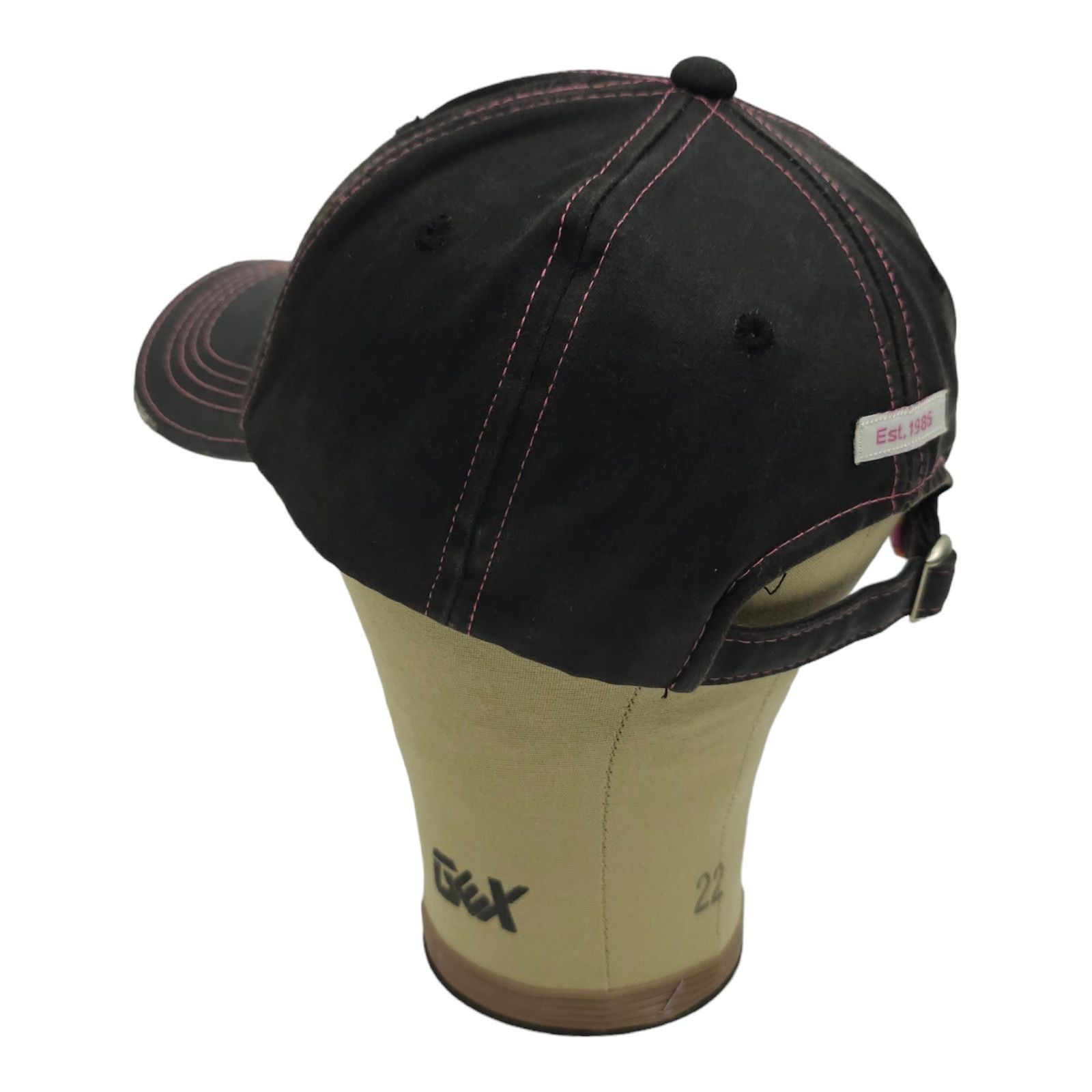Signatures Mossy Oak Black Pink Distressed Tuck Strap Adjustable Cap Size ONE SIZE - 12 Thumbnail