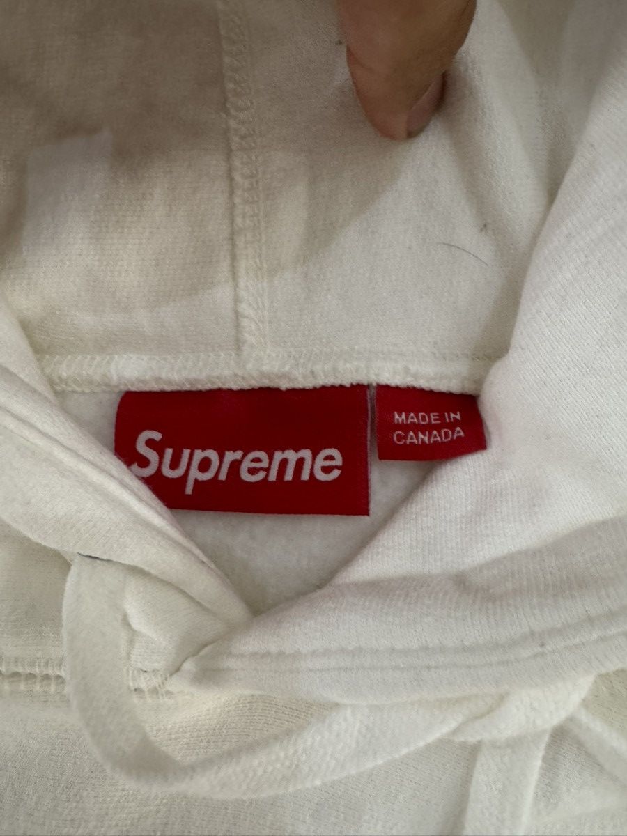 Supreme Supreme Pink on White box logo hoodie sz small FW25 used Size US S / EU 44-46 / 1 - 4 Thumbnail