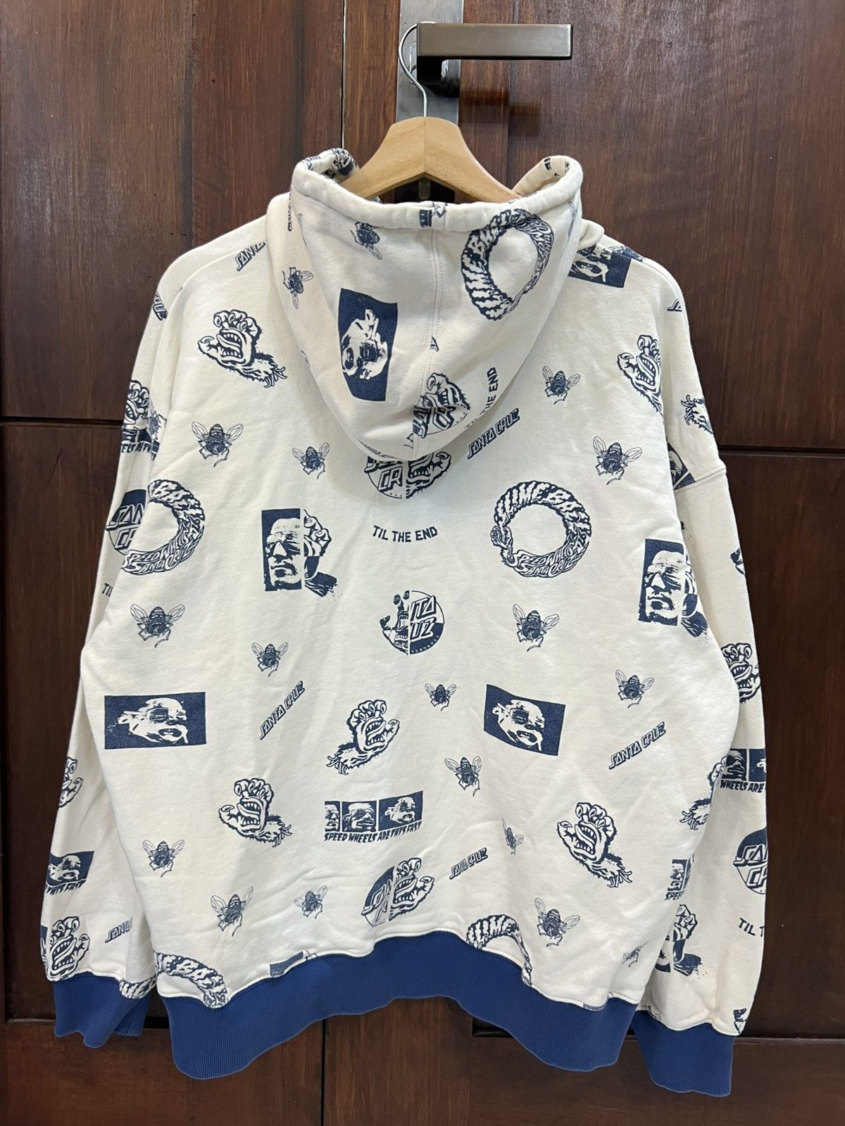 Santa Cruz Skateboards Vintage Santa Cruz Full Print Hoodies Size US L / EU 52-54 / 3 - 7 Thumbnail