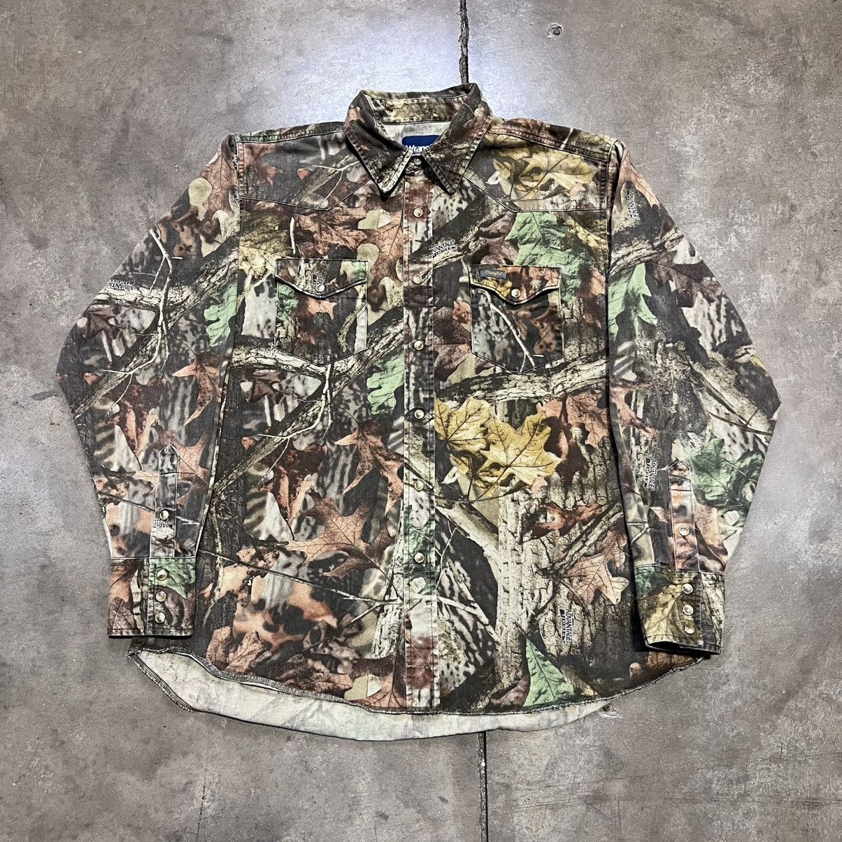 Vintage × Wrangler Vintage Wrangler Pearl Snap Camo Button Up Western Cowboy Size US XL / EU 56 / 4 - 1 Thumbnail