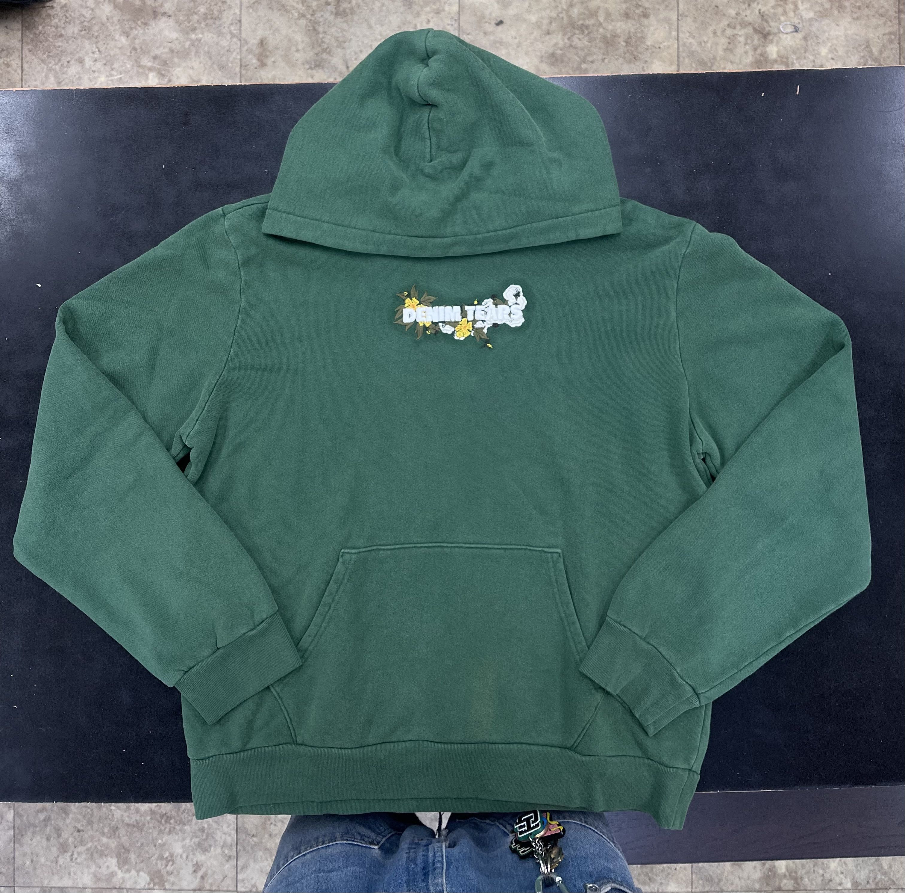 DENIM TEARS Denim Tears Embroidered Hoodie Green Size US XXL / EU 58 / 5 - 1 Thumbnail