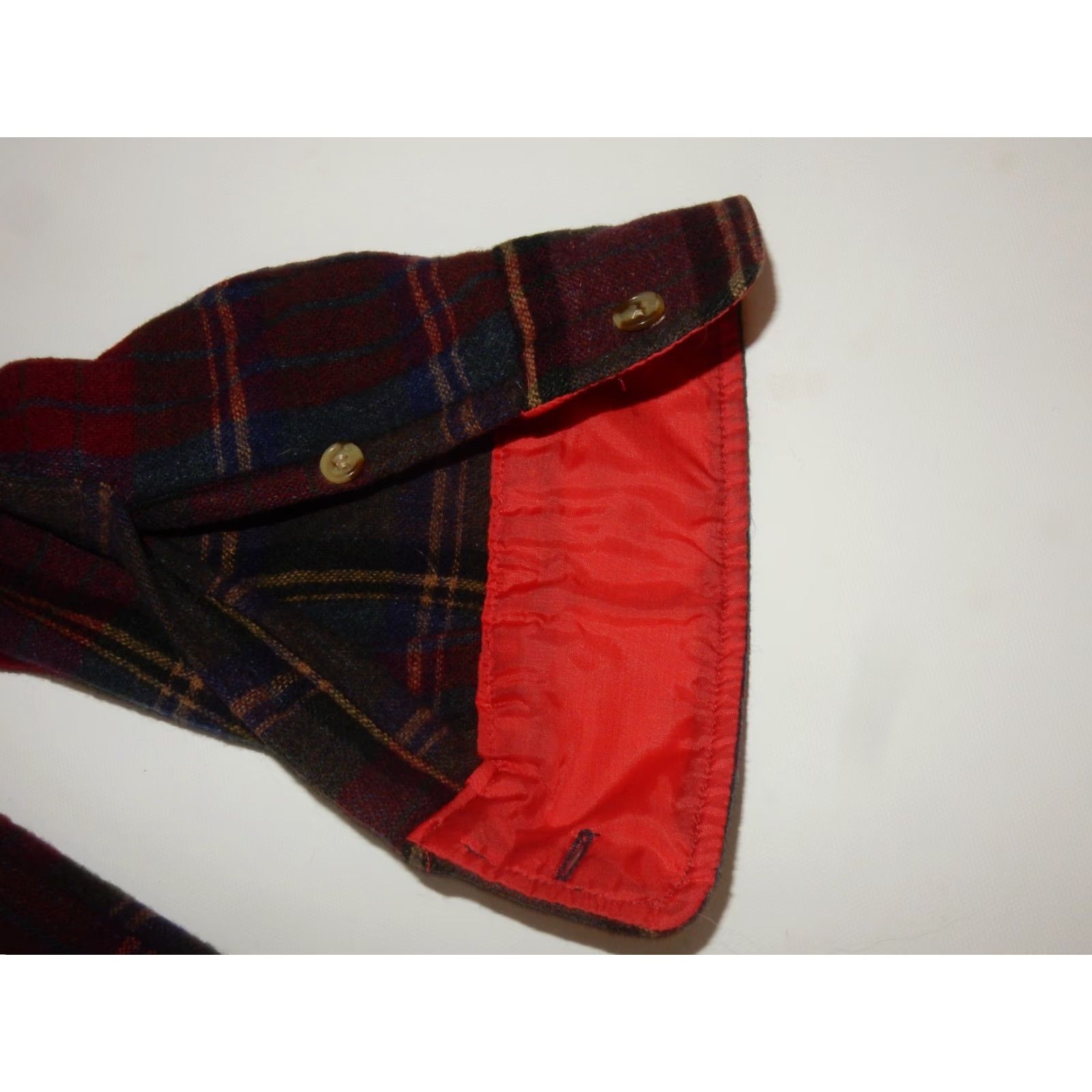 Abercrombie & Fitch VINTAGE Abercrombie & Fitch Men Button-Up Shirt Wool Plaid Red M Long Sleeve Size M Size US M / EU 48-50 / 2 - 3 Thumbnail