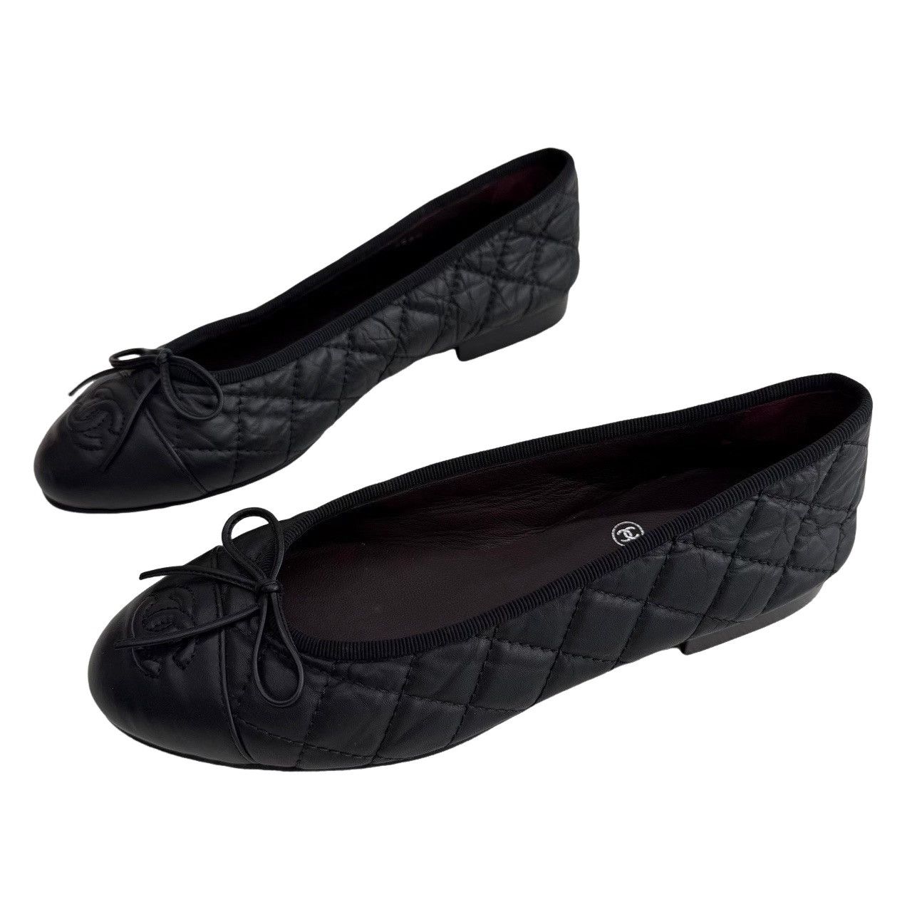 Chanel Chanel Quilted Leather Ballet Flats Size 35 Size US 5 / IT 35 - 1 Thumbnail