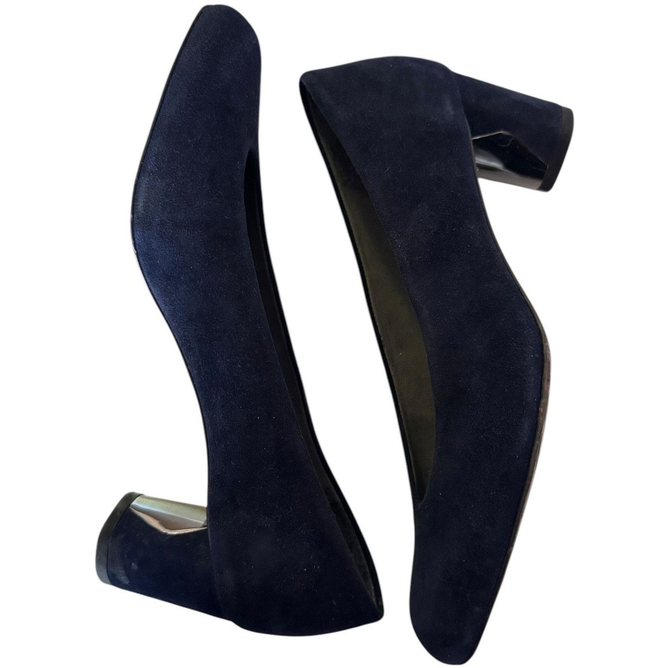 Stuart Weitzman Vtg Stuart Weitzman Navy Suede Leather Almond Toe heels 5 Size US 5 / IT 35 - 9 Thumbnail