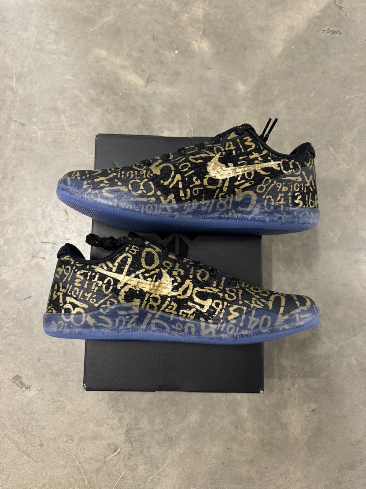 Nike Nike Kobe 11 Protro Mamba Moment Size 11 Size US 11 / EU 44 - 3 Thumbnail