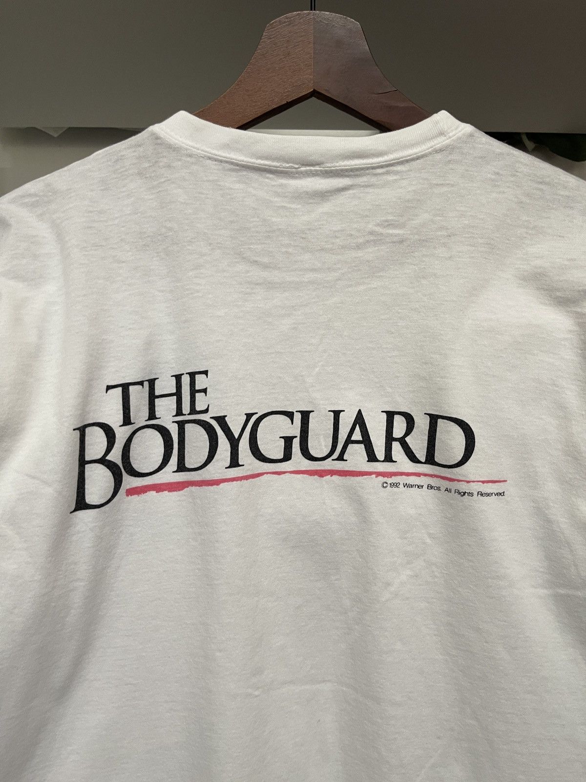 Vintage Vintage 90s The Bodyguard Movie Promo Tee Size US L / EU 52-54 / 3 - 5 Thumbnail