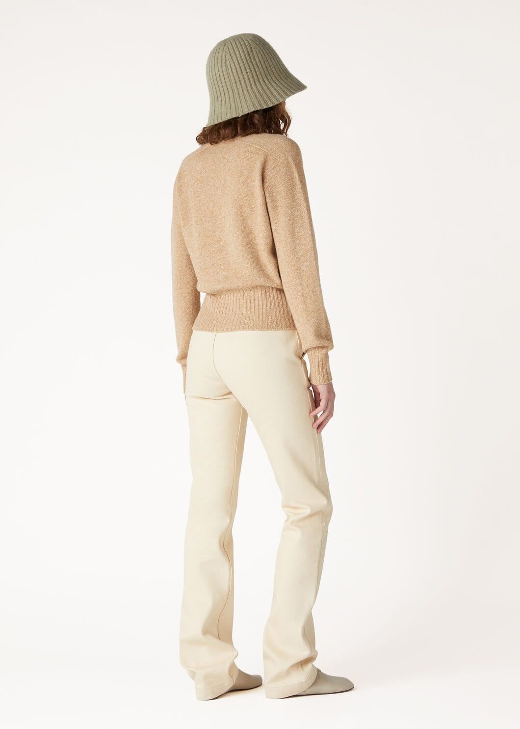 Loro Piana o1w1db10825 FAO6208 Mastallone V-neck Sweater in Camel Size S / US 4 / IT 40 - 5 Thumbnail