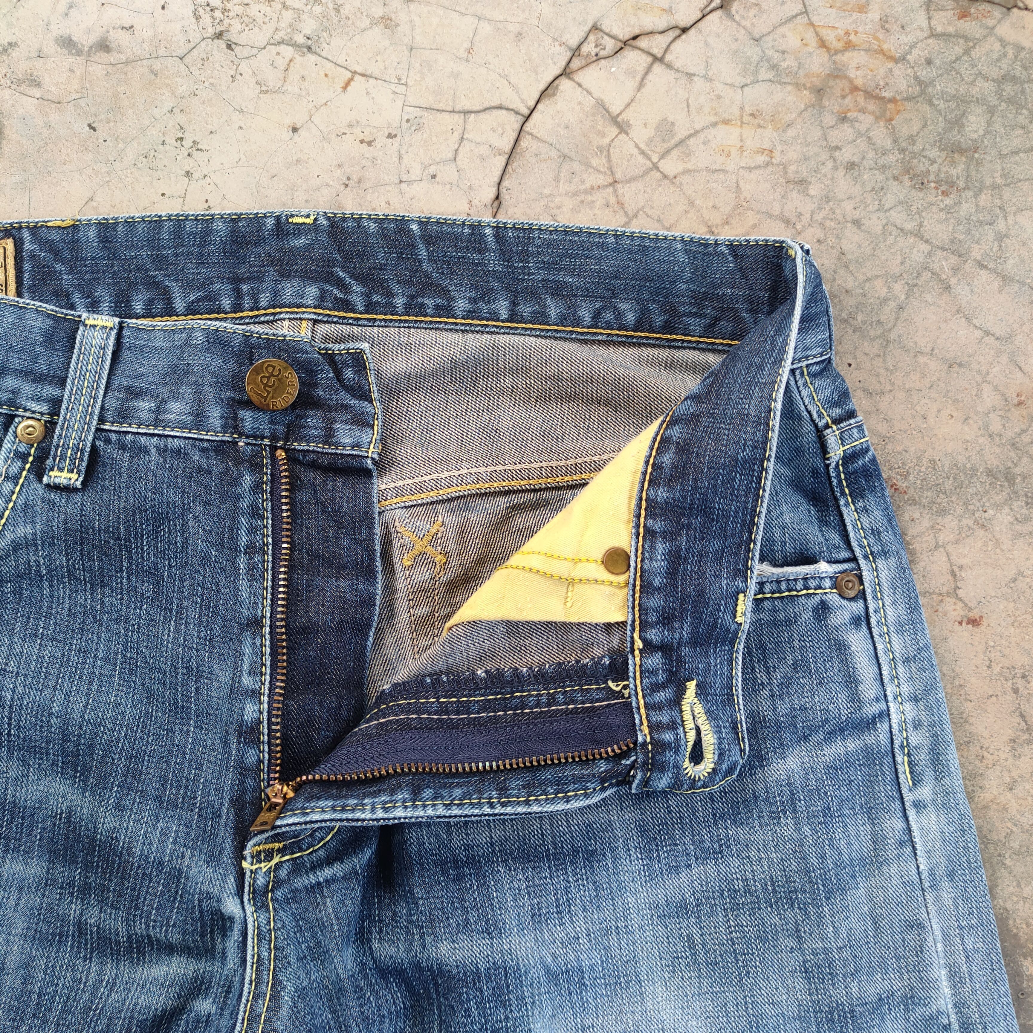 Lee × Vintage W31 VINTAGE LEE RAIDER FADED DISTRESSED DENIM JEAN PANTS Size US 31 - 6 Thumbnail
