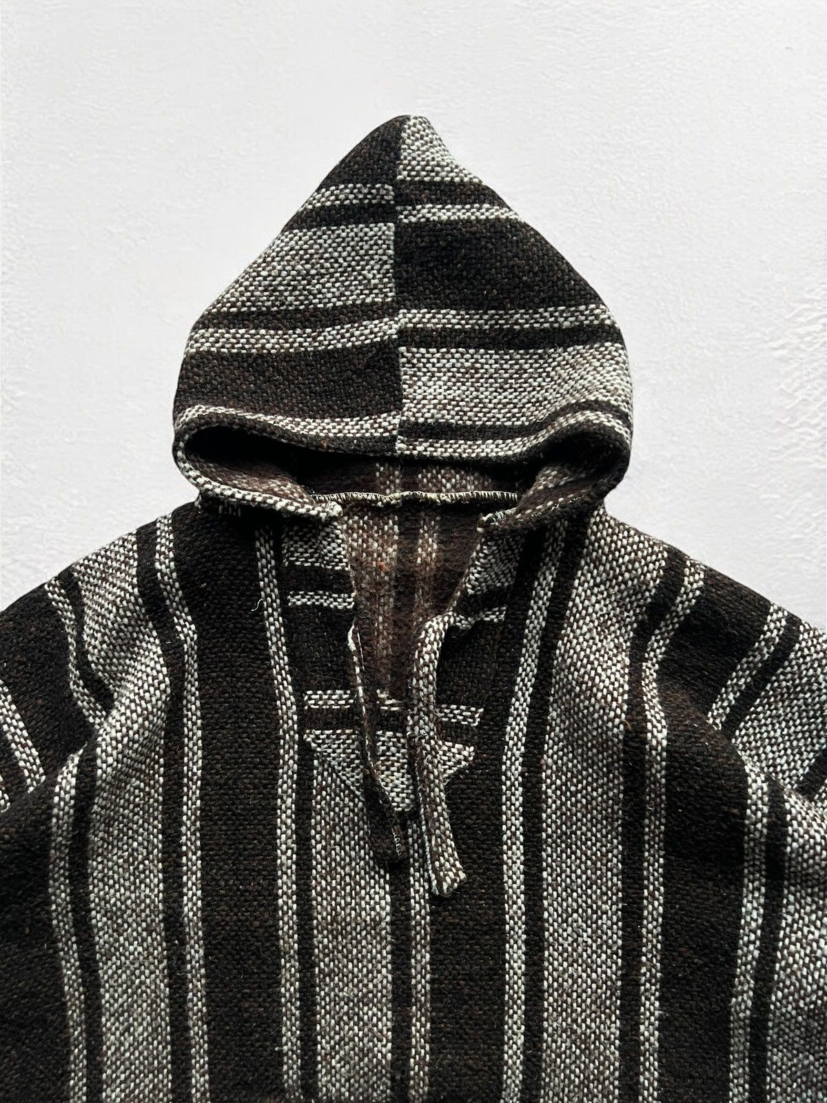Designer × Japanese Brand × Vintage Vintage Baja Joe Mexican Threads Poncho Knitted Hoodie Size US M / EU 48-50 / 2 - 4 Thumbnail