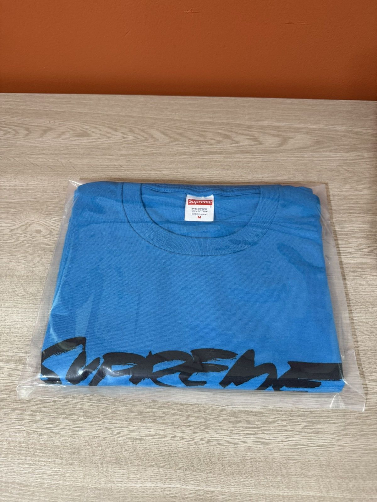 Supreme Supreme Futura Logo Tee Bright Blue Size US M / EU 48-50 / 2 - 6 Thumbnail