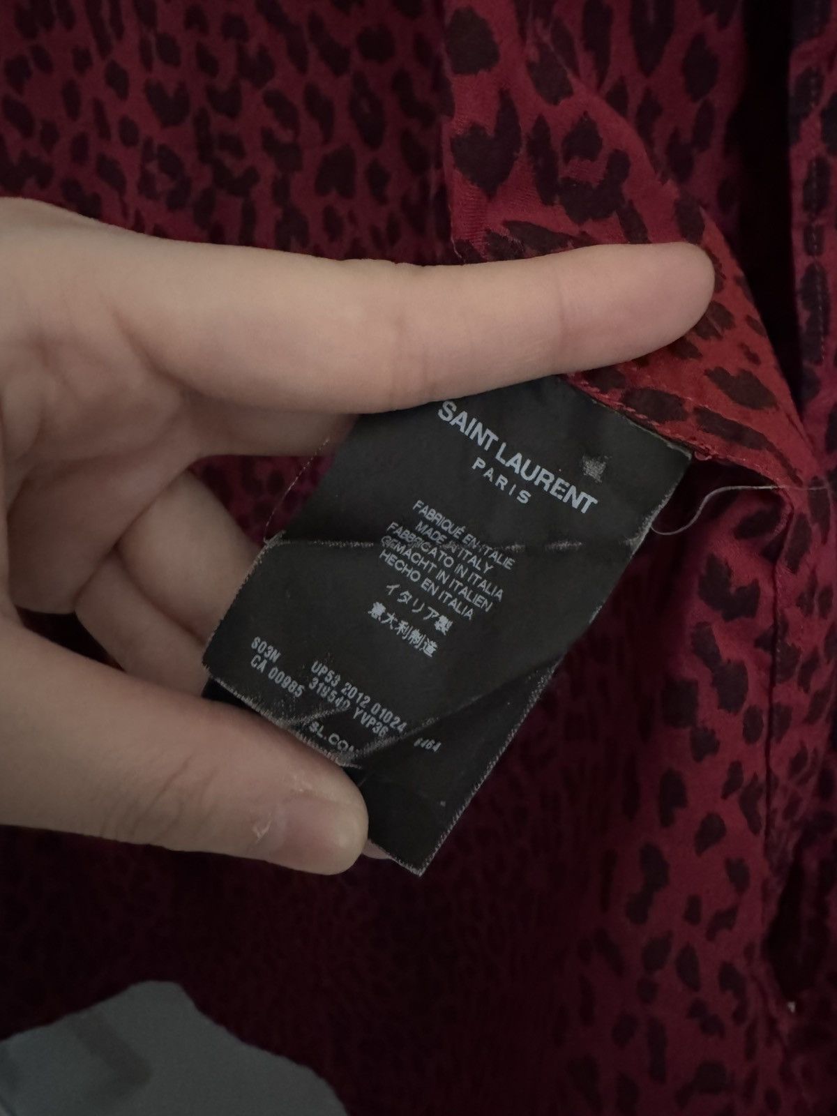 Saint Laurent Paris × Yves Saint Laurent Saint laurent red leopard print shirt Size US M / EU 48-50 / 2 - 4 Thumbnail