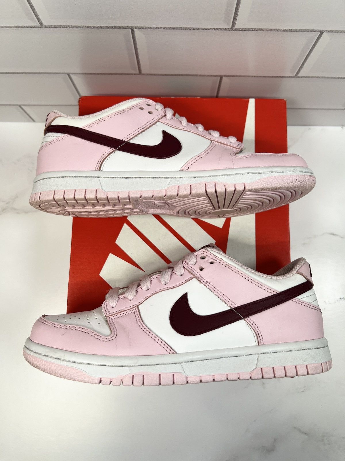 Nike Nike Dunk Low Pink Foam GS Size US 6 / IT 36 - 5 Thumbnail