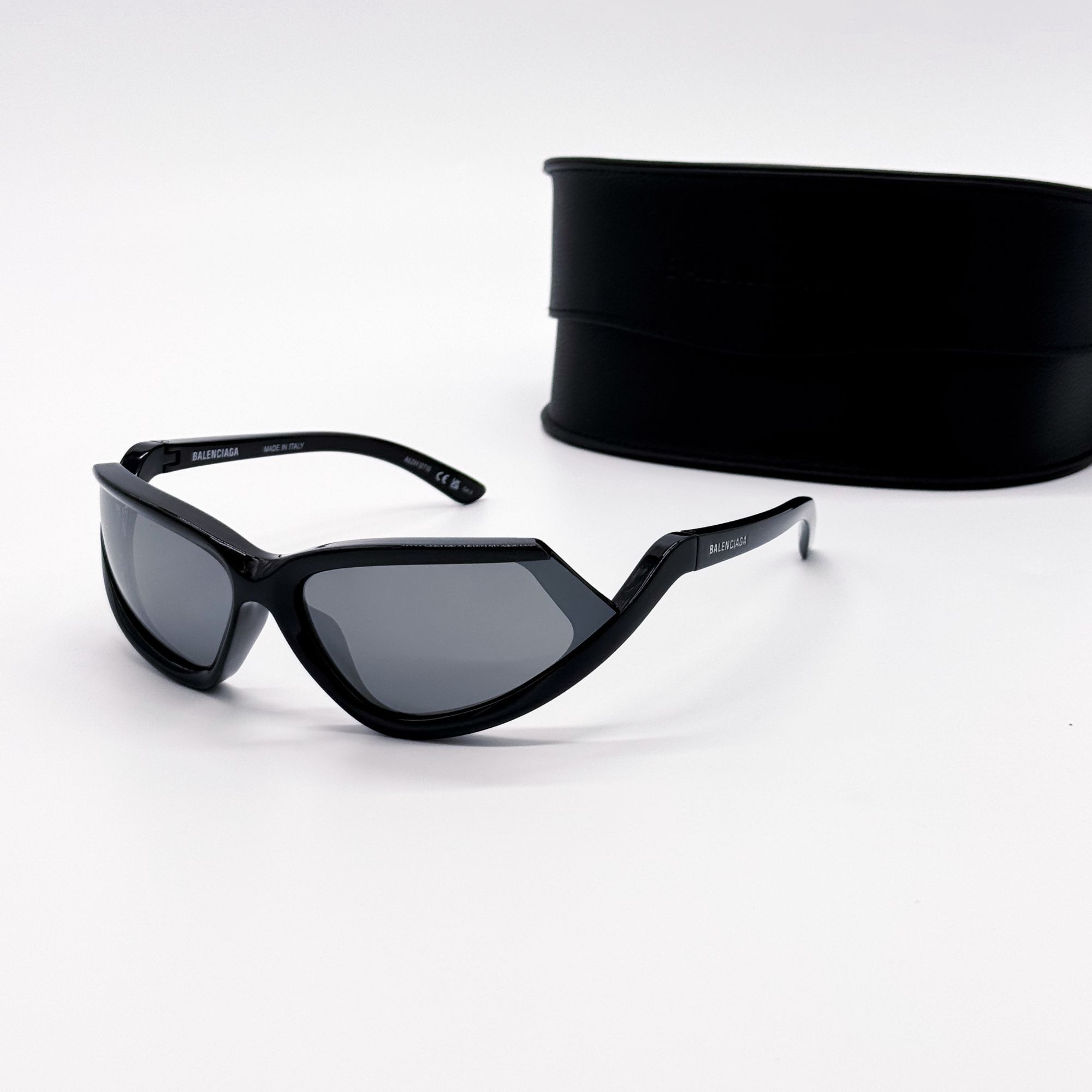 Balenciaga NEW BALENCIAGA BB0289S 001 SUNGLASSES BLACK GEOMETRIC UNISEX Size ONE SIZE - 2 Thumbnail