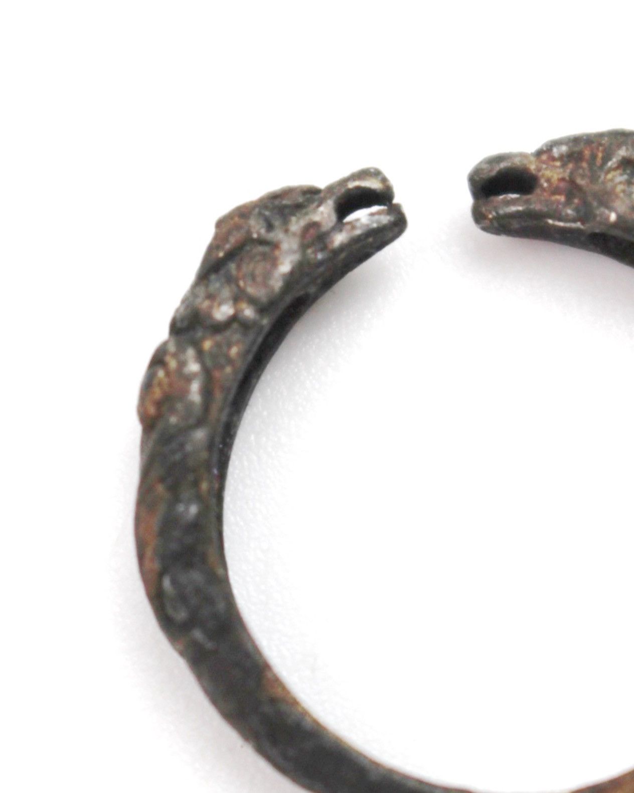 Vintage 1980S ANCIENT ROMAN HUNTING DOGS PENANNULAR RING Size ONE SIZE - 4 Thumbnail