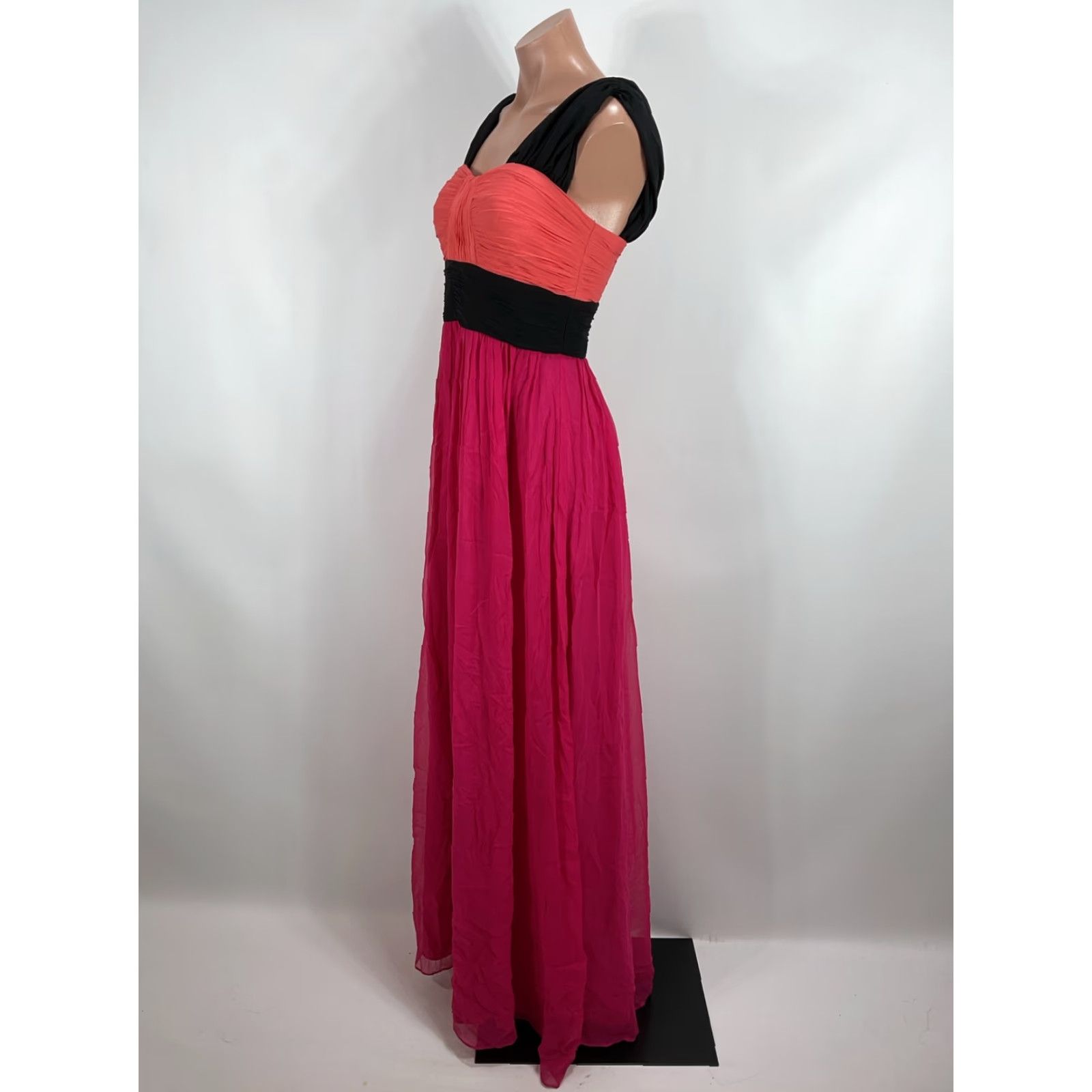 red dress images The Bailey Fitted Red Dress with Lace Details 2