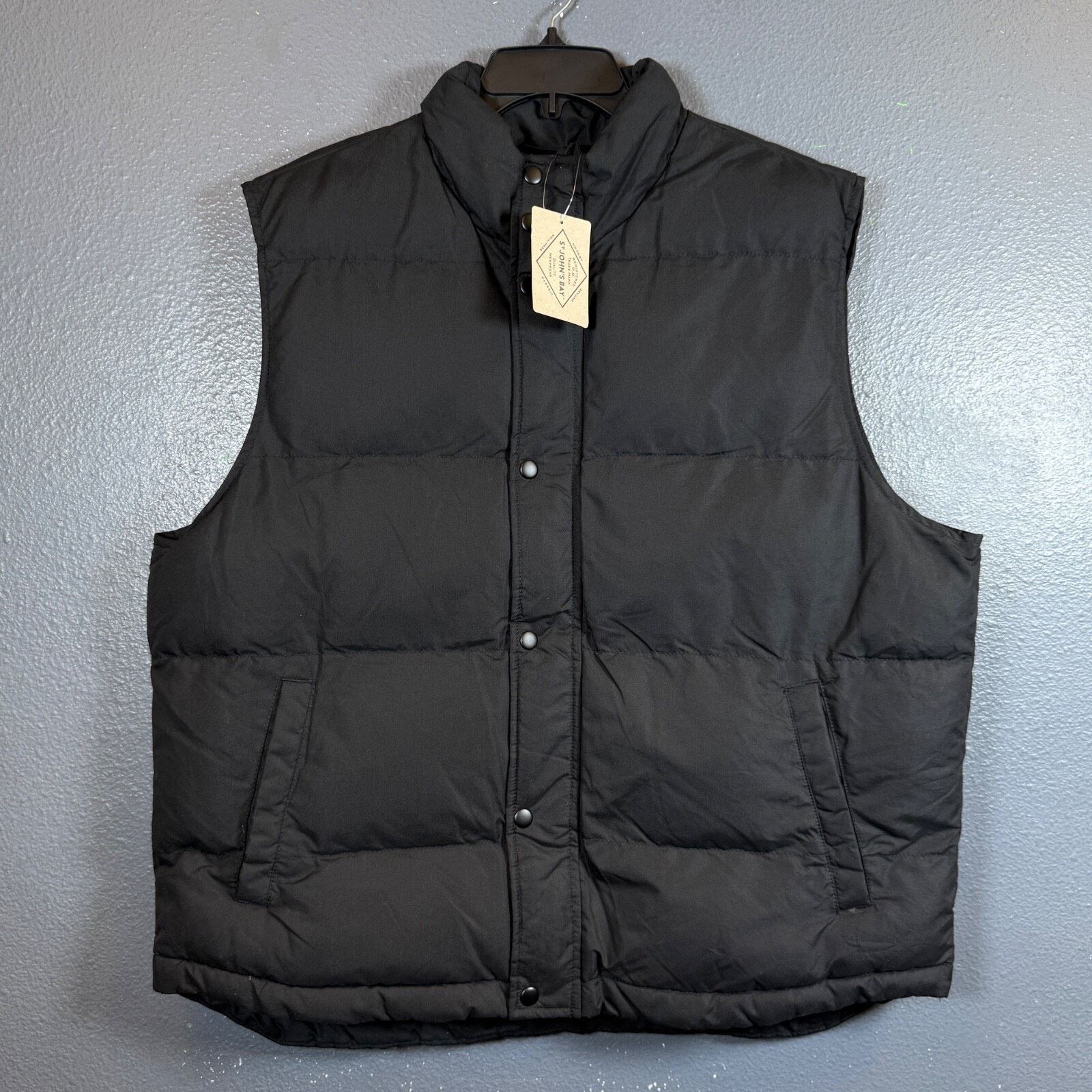 St. Johns Bay St John’s Bay XL men’s black down vest NWT Size US XL / EU 56 / 4 - 1 Thumbnail