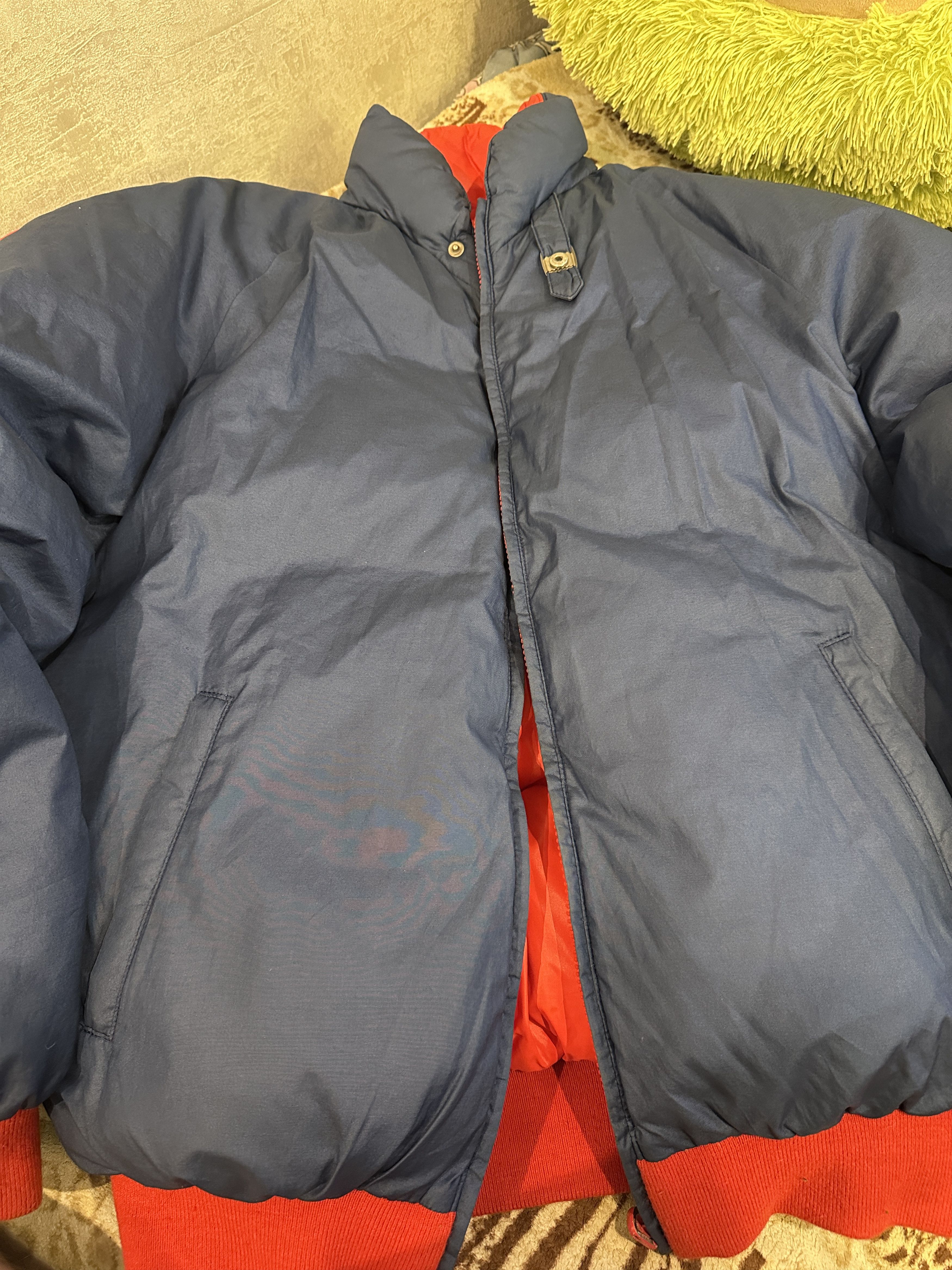 Moncler Moncler Vintage Red/Blue Puffer Reversible Jacket Size M Size US M / EU 48-50 / 2 - 16 Thumbnail