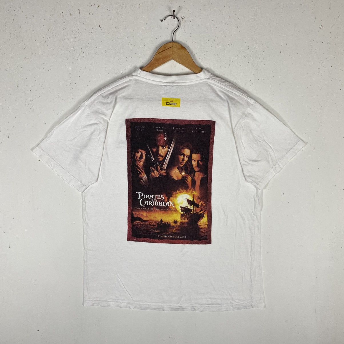 Vintage 2003 PIRATES OF THE CARIBBEAN THE CURSE OF THE BLACK PEARL Size US M / EU 48-50 / 2 - 2 Thumbnail