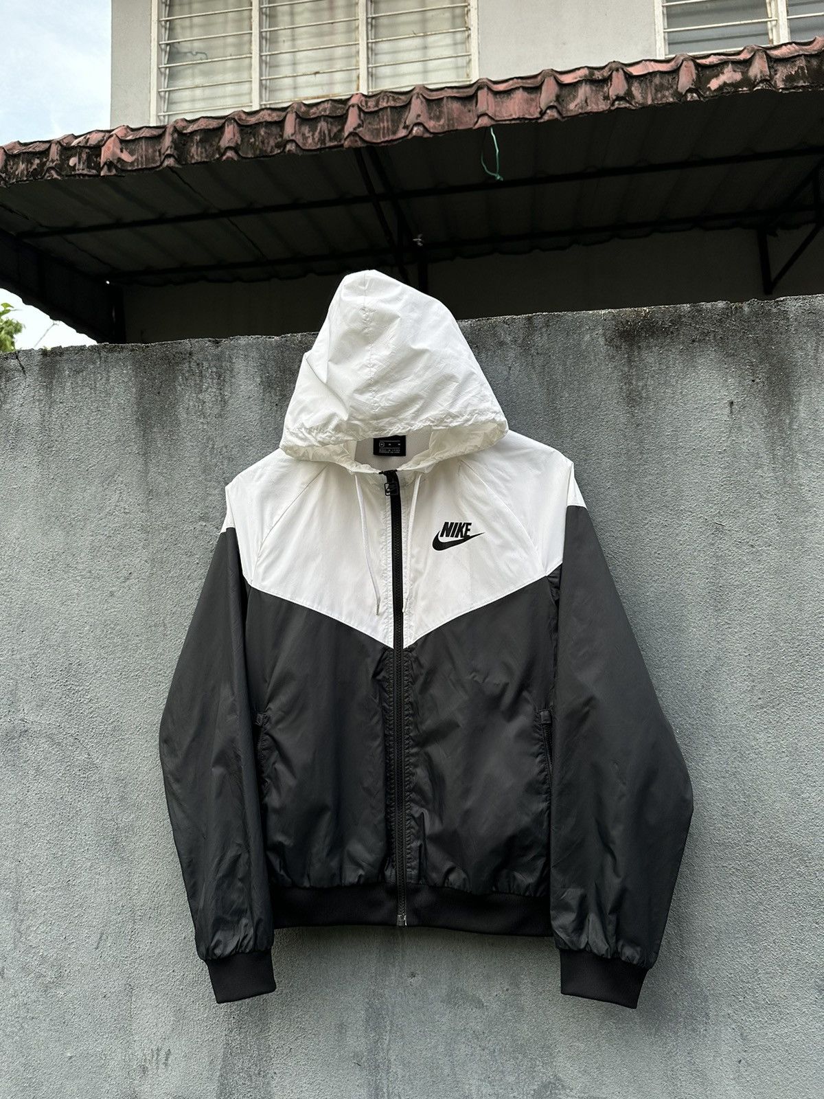 Nike 👹Nike Small Swoosh Hooded Bomber Jacket Size US S / EU 44-46 / 1 - 1 Thumbnail