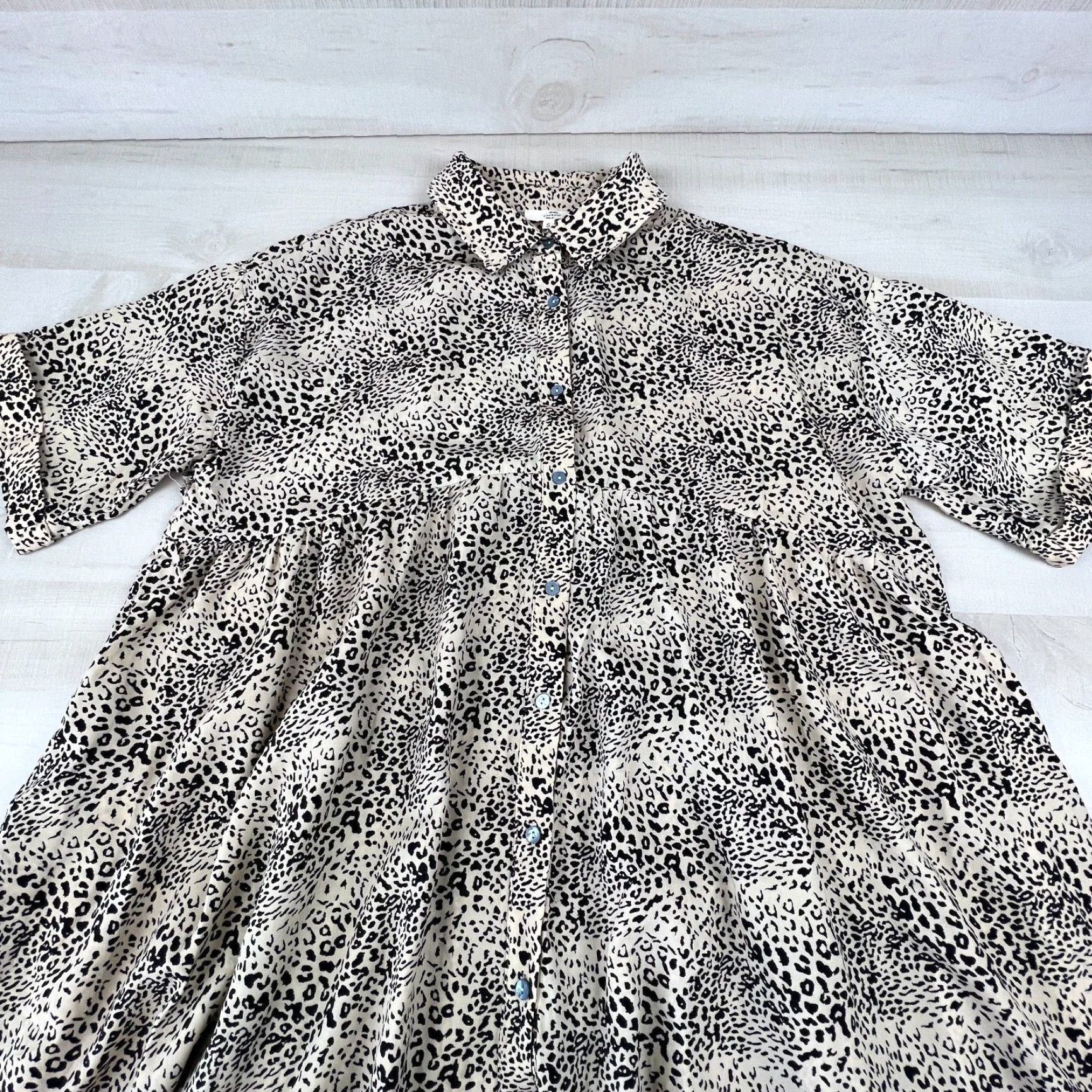 Vintage Entro Womens Leopard Print Blouse Small Animal Cheetah Short Sleeve Flowy Loose Top Polyester Size S / US 4 / IT 40 - 2 Thumbnail