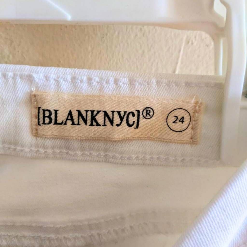 BLANKNYC Blank NYC White Skinny Jeans 24 NWT High Rise Ankle Raw Fray Size 24" / US 00 / IT 34 - 8 Thumbnail