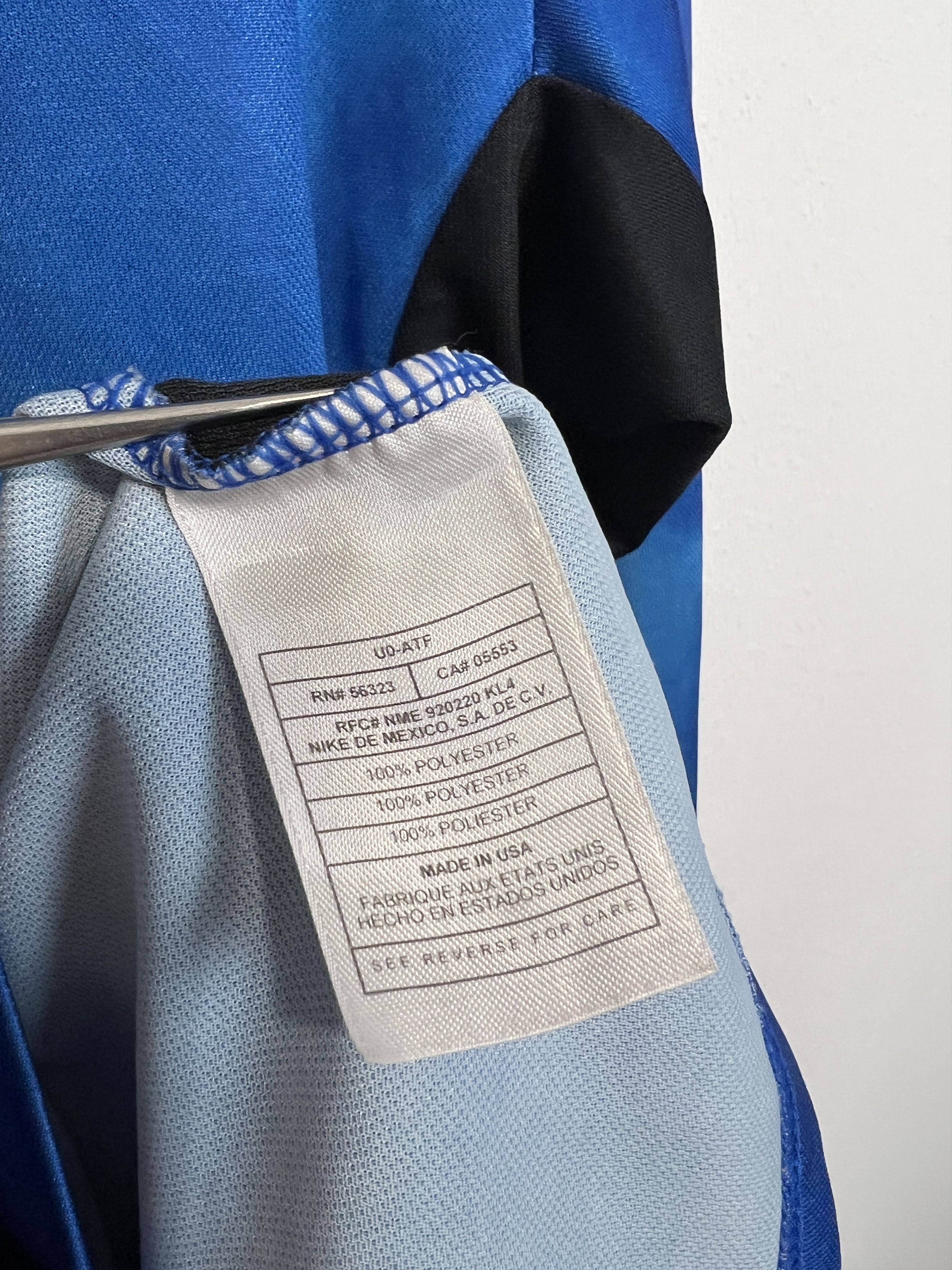 Nike Vintage Goalkeeper Template Football Shirt Soccer Jersey Size US M / EU 48-50 / 2 - 8 Thumbnail