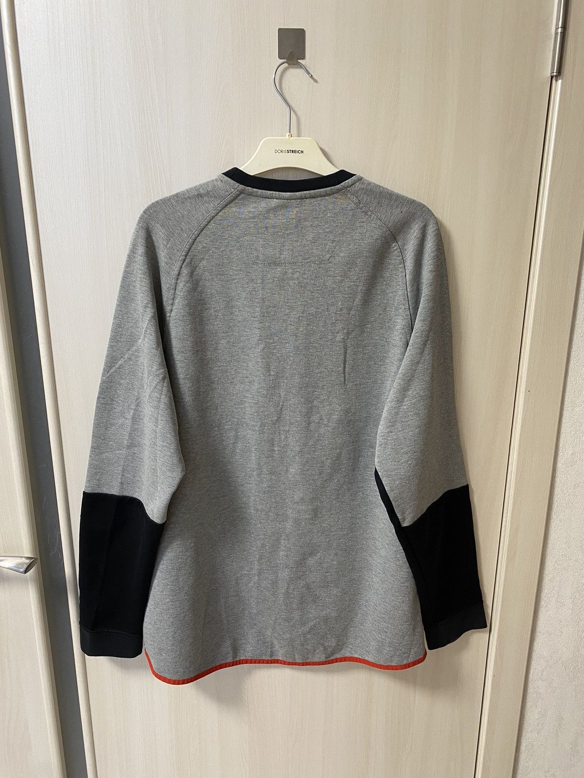 Nike Vintage Nike gray Sweatshirt - Size XL Size US XL / EU 56 / 4 - 13 Thumbnail