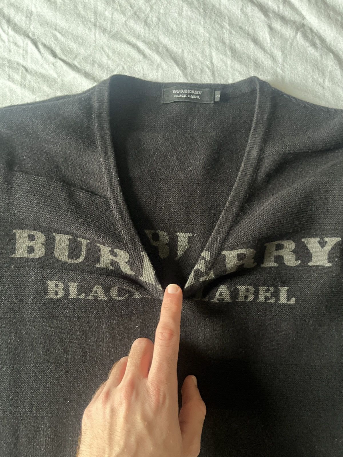 Burberry BURBERRY BLACK LABEL SPECIAL EDITION SWEATSHIRT BLACK Size US M / EU 48-50 / 2 - 2 Thumbnail