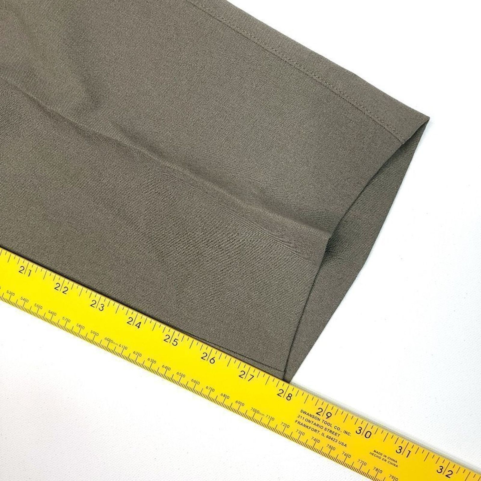 Peter Millar Peter Millar Crown Sport Golf Pants Mens 33x28 Light Brown Size US 33 - 6 Thumbnail
