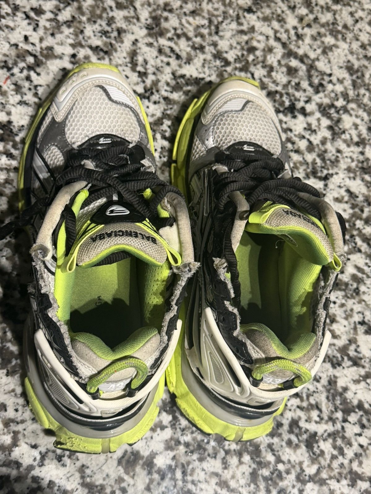 Balenciaga Balenciaga Runner Sneaker 'White Fluo Yellow' Size US 10 / EU 43 - 7 Thumbnail