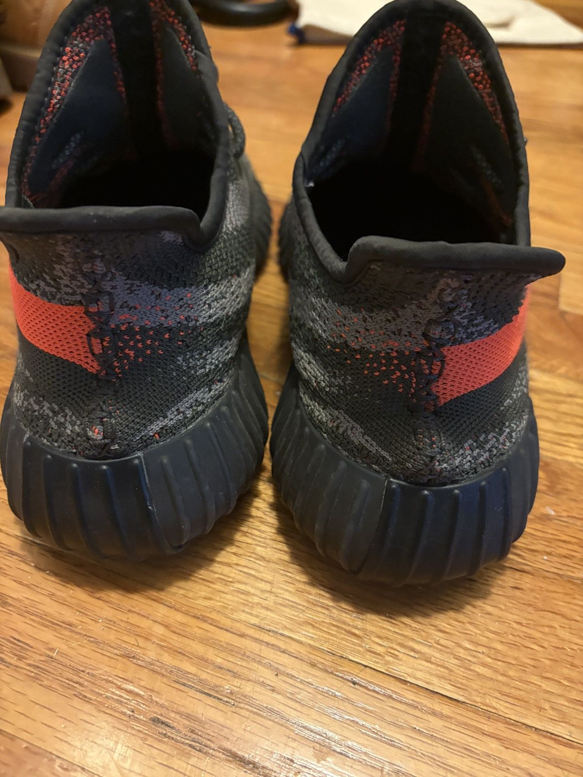 Adidas Adidas Yeezy Boost 350 v2 Carbon Beluga Size US 11 / EU 44 - 4 Thumbnail
