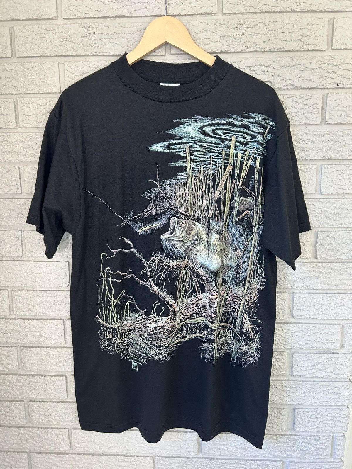 Vintage Vintage 90s Bass Fishing T Shirt Size US L / EU 52-54 / 3 - 1 Thumbnail