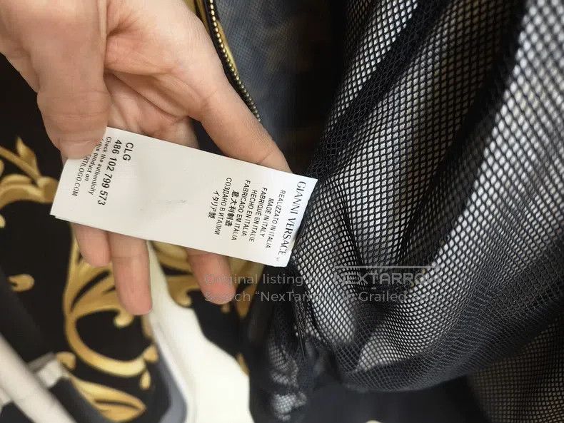 Other Versace Black gold baroque hooded sweatshirt Size US S / EU 44-46 / 1 - 3 Thumbnail