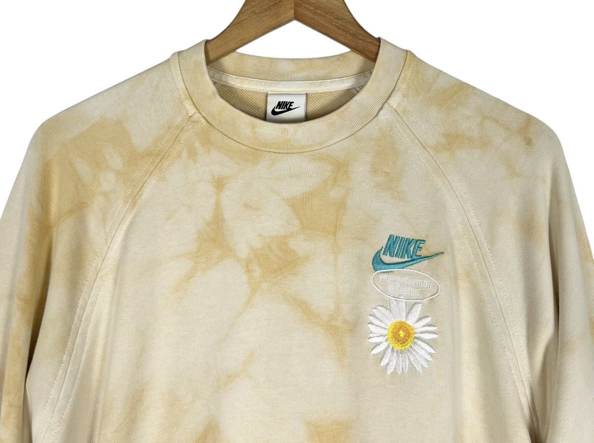 Nike Nike French Terry “have a nice day” Sweatshirt Size US M / EU 48-50 / 2 - 1 Thumbnail