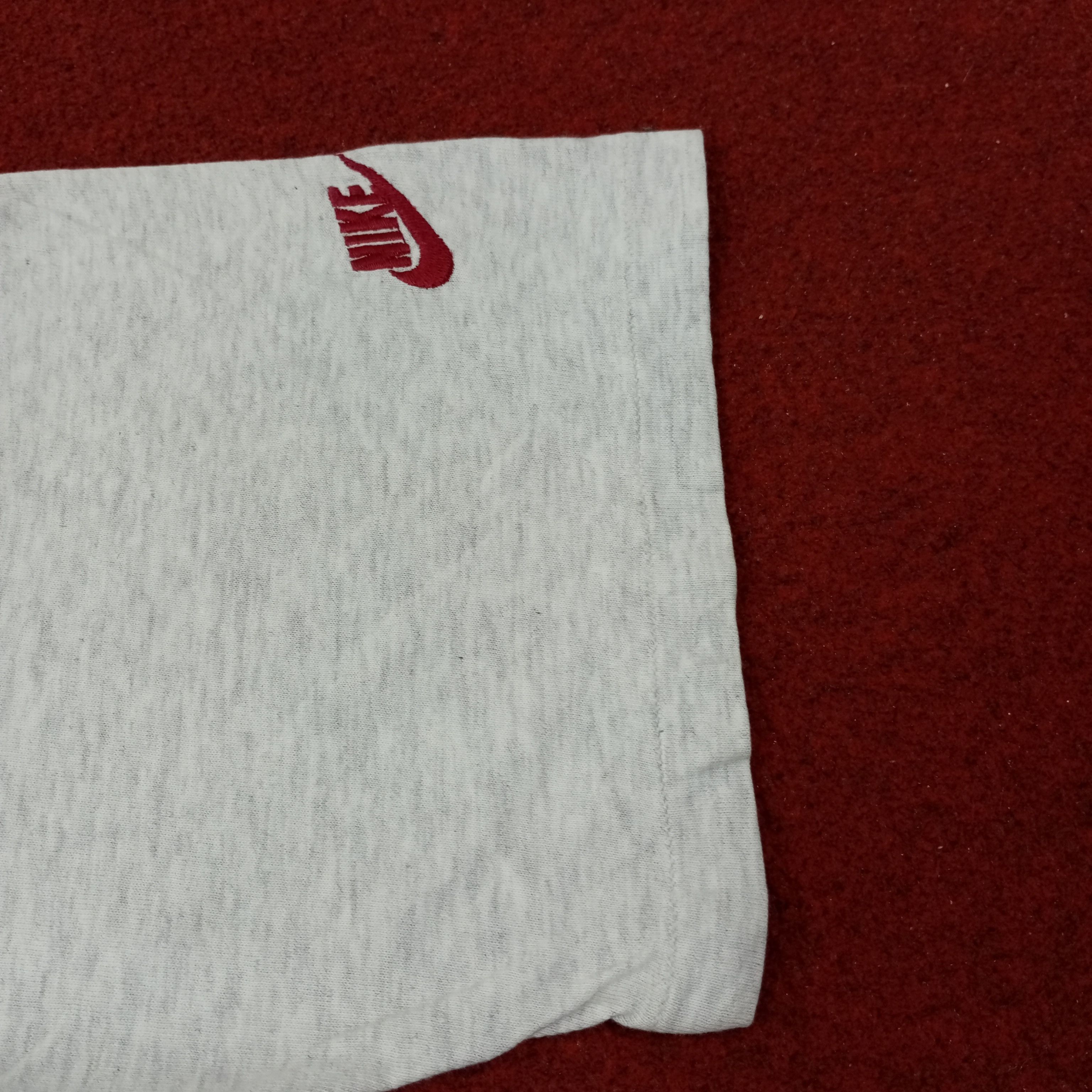 Nike Vintage Nike Challenge Court Tshirt c239n70 Size US L / EU 52-54 / 3 - 4 Thumbnail