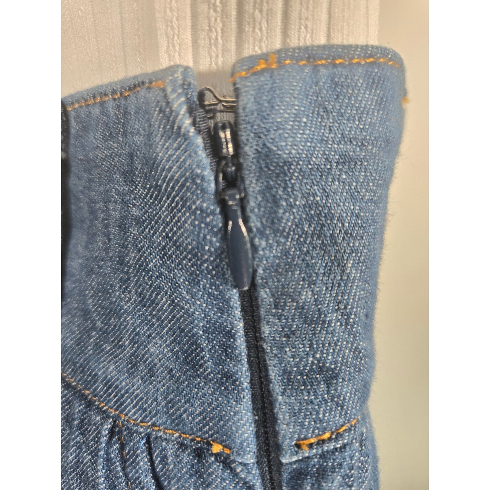 Boden Boden Denim Tiered Skirt Size 10P Size 32" / US 10 / IT 46 - 7 Thumbnail