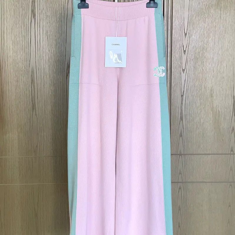 Chanel Pink Cashmere Spring Pants for Women 0089