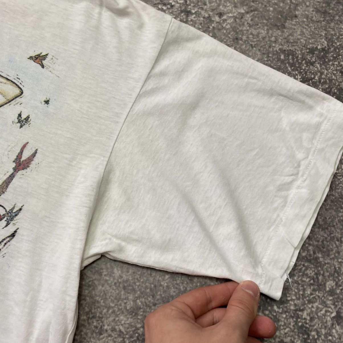 Vintage Vintage Designer Graphic Art Big Logo Streetwear 90’s tee Size US L / EU 52-54 / 3 - 8 Thumbnail
