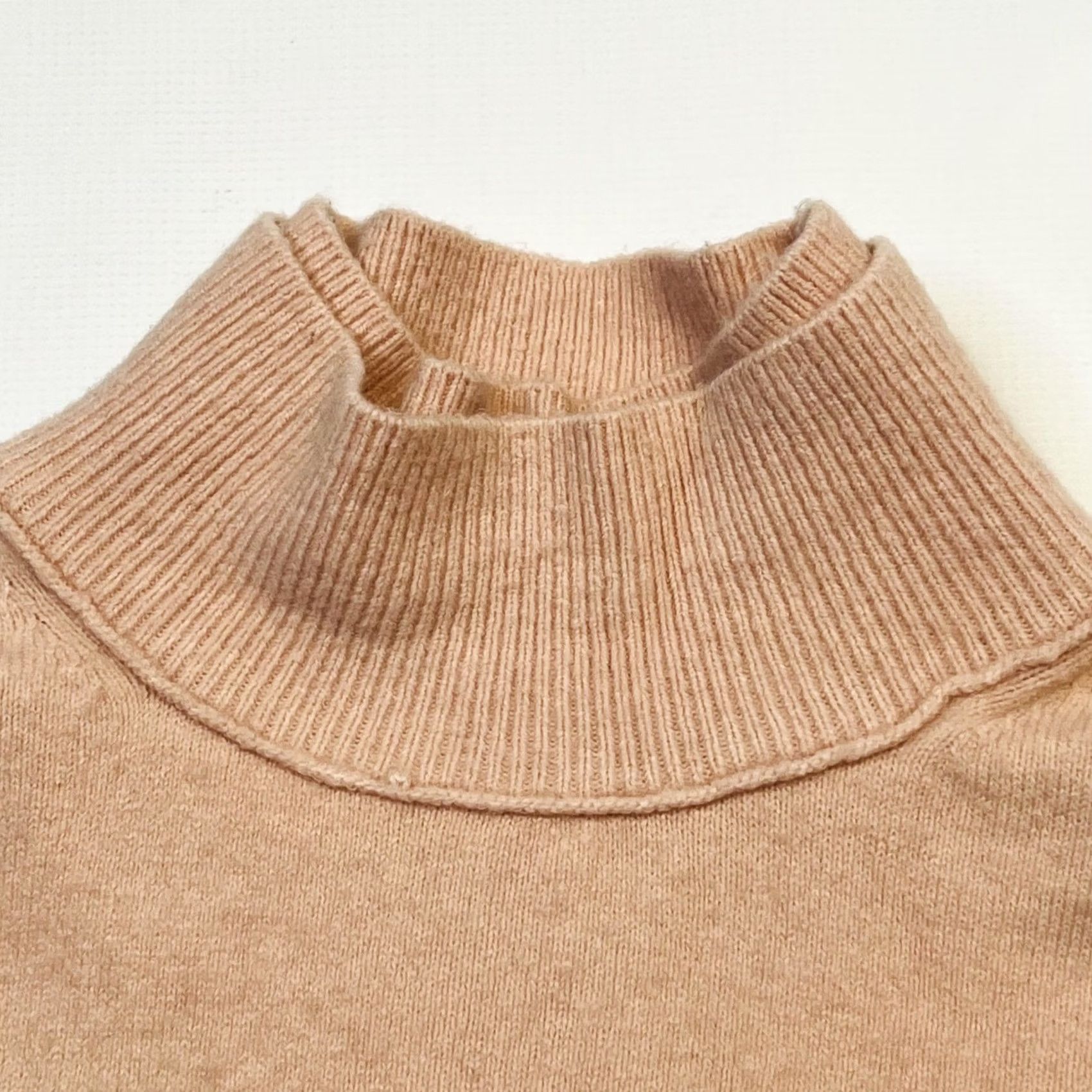 Free People VINTAGE? No. Free People Sweater Womens Small Pink Turtleneck Pullover Cozy Knit Wool Blend Size S / US 4 / IT 40 - 5 Thumbnail