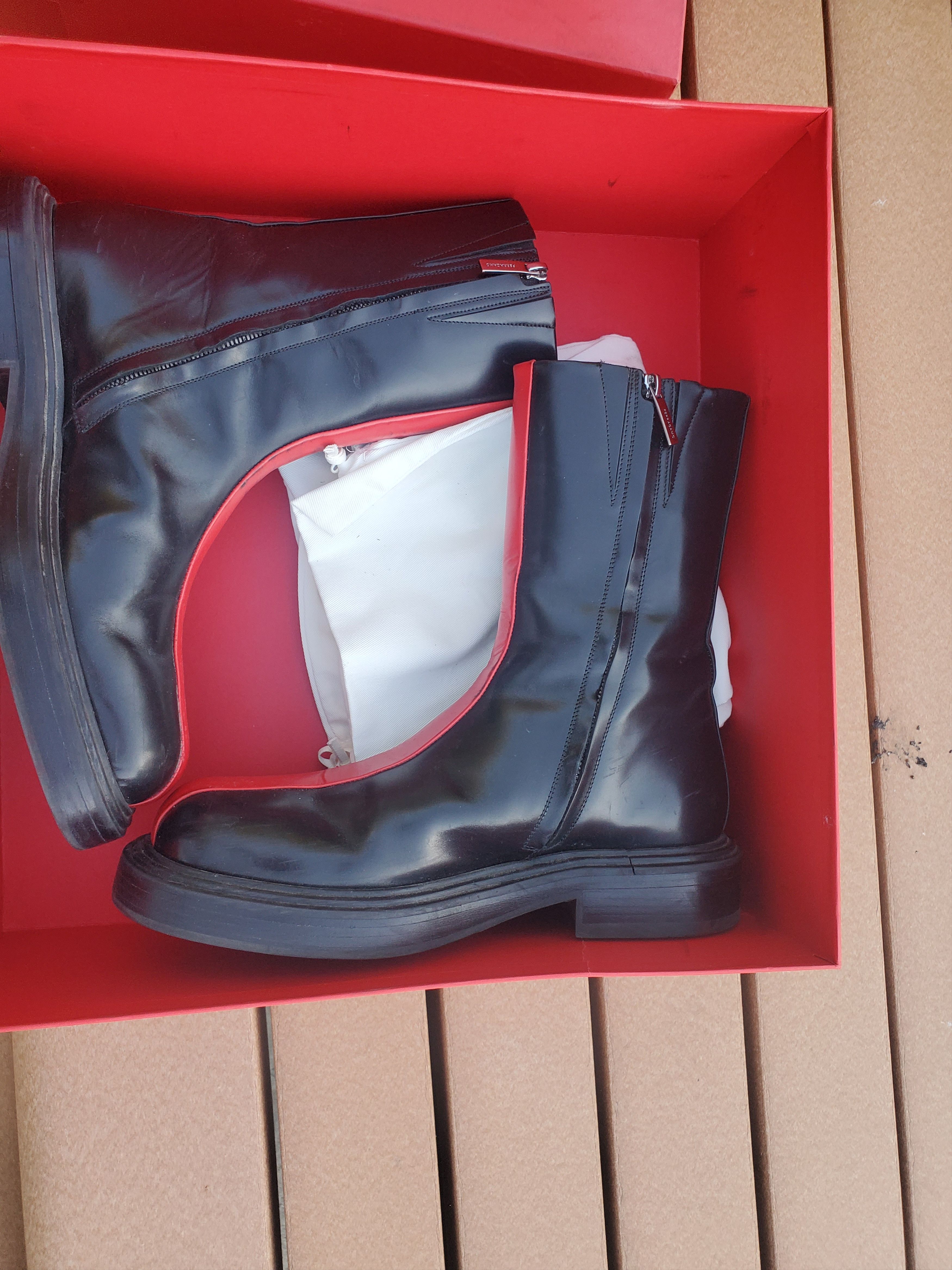 Salvatore Ferragamo Florentia Boots Size US 8 / EU 41 - 2 Thumbnail