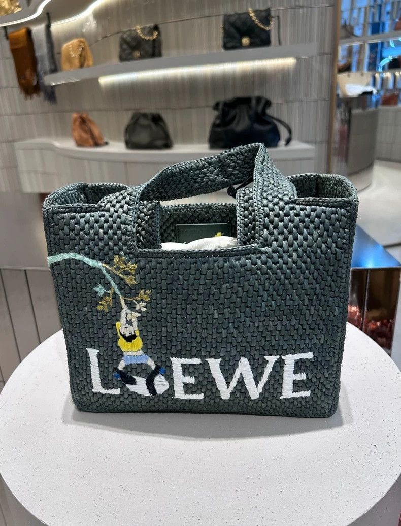 Loewe LOEWE size os Dragon Cat x Qian, Qian Xun, Little Coal Ball Size ONE SIZE - 3 Thumbnail