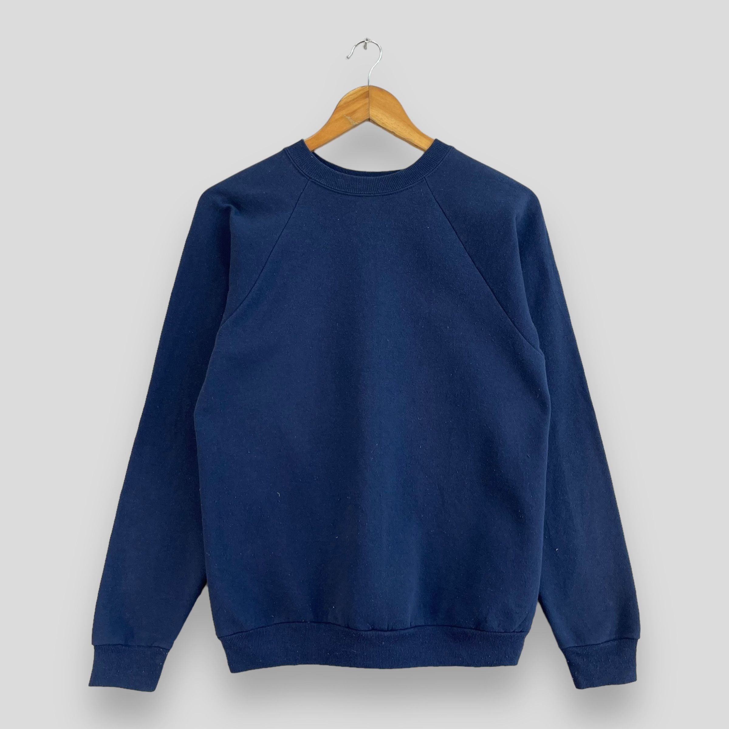 Hanes × Vintage Vintage Hanes Sportswear Plain Blue Teen Sweatshirt Size US S / EU 44-46 / 1 - 1 Thumbnail